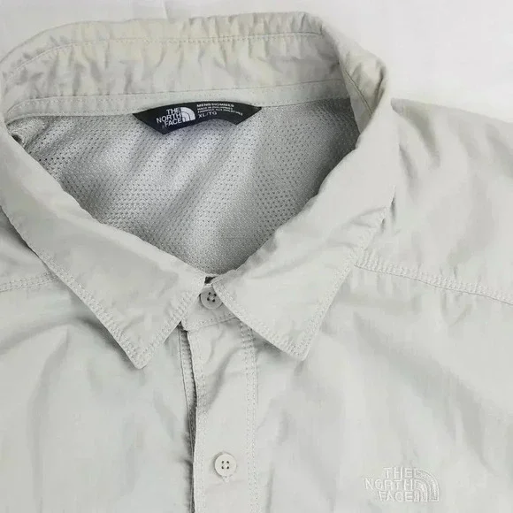 The North Face Men's Embroidered Logo XL Shirt - Picture 2 of 8